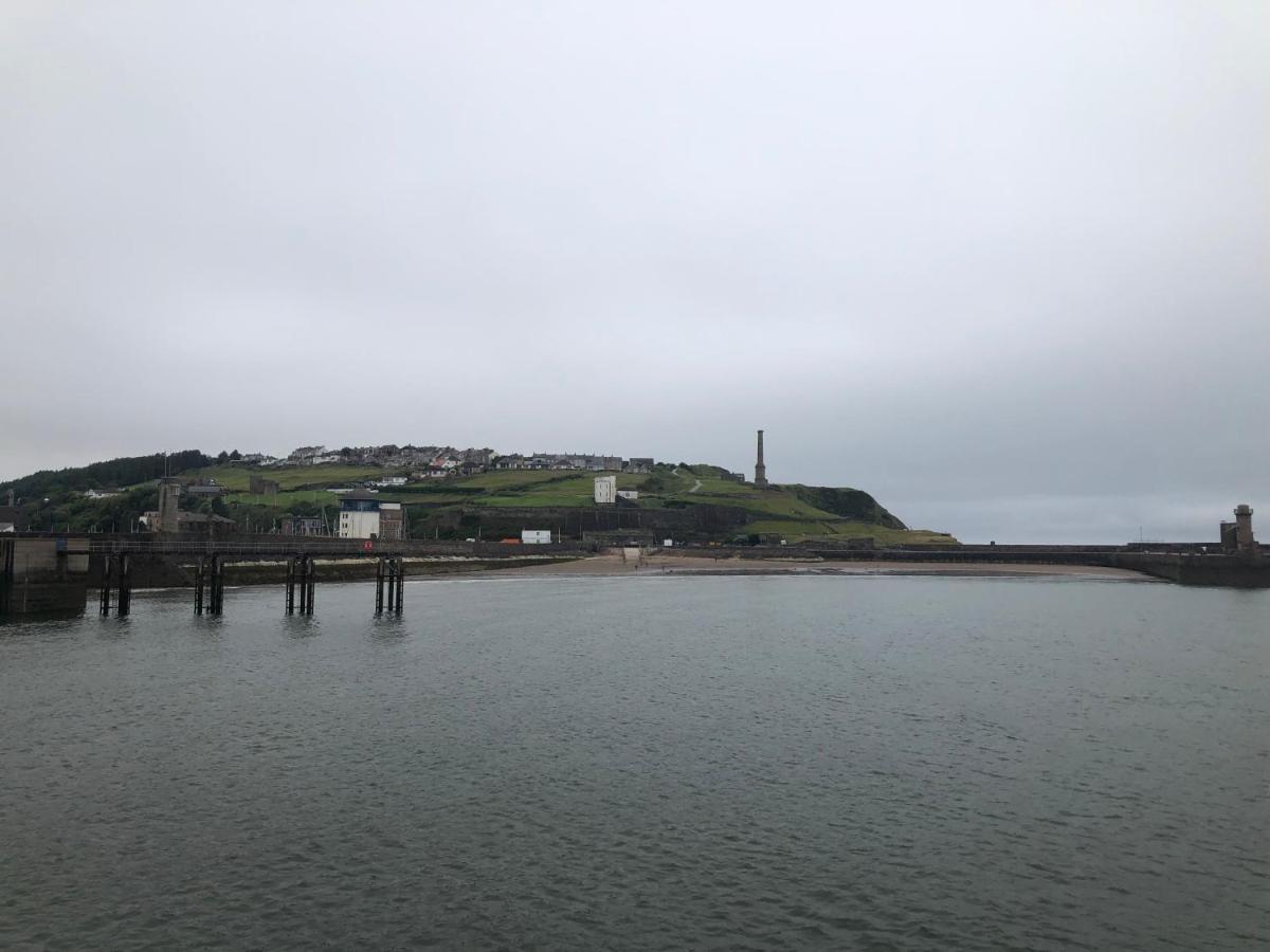 6 Church Street, Whitehaven - Perfect Deployment Location For Coast To Coast Cyclists & Hikers מראה חיצוני תמונה